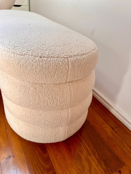 Banco com arrumação