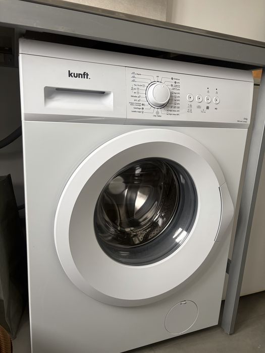 Maquina de lavar roupa