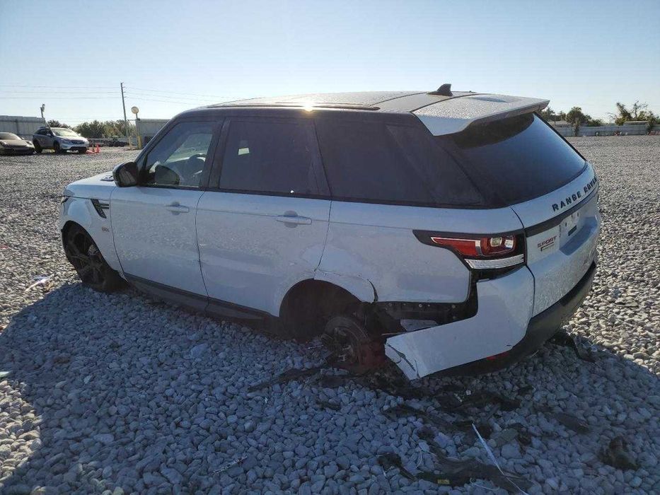 Części do Land Rover Range Rover SC 2016 5.0L AWD USA.
