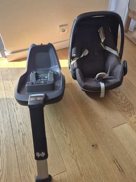 Fotelik samochodowy nosidełko Maxi Cosi Pebble plus z bazą 2way Fix