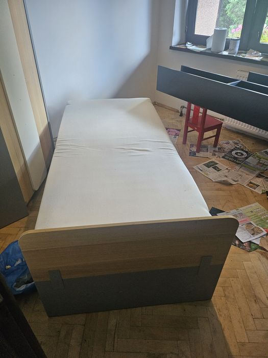 Łóżko firmy Meblik