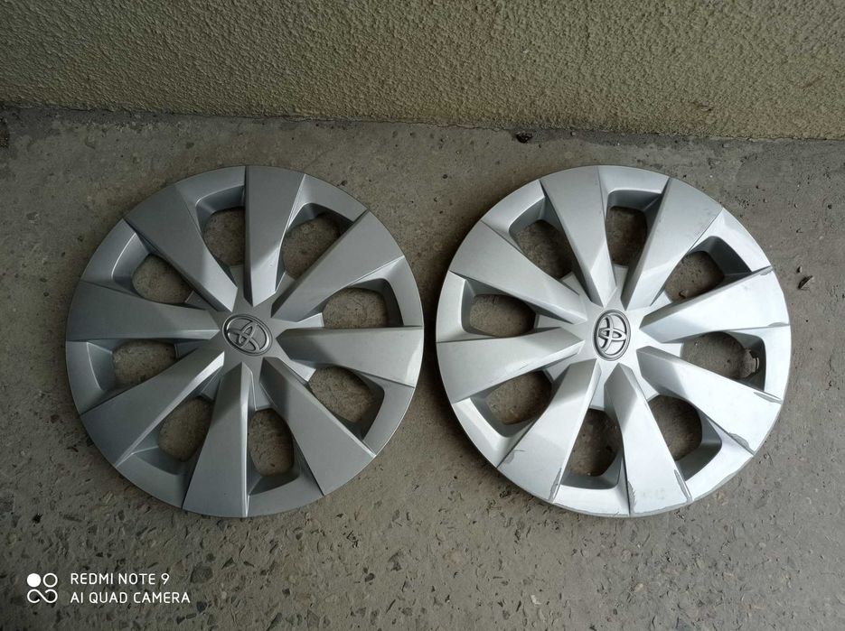 Колпаки 14-17 Toyota Corolla Auris Rav4 CAMRY YARIS Prius ковпаки ориг