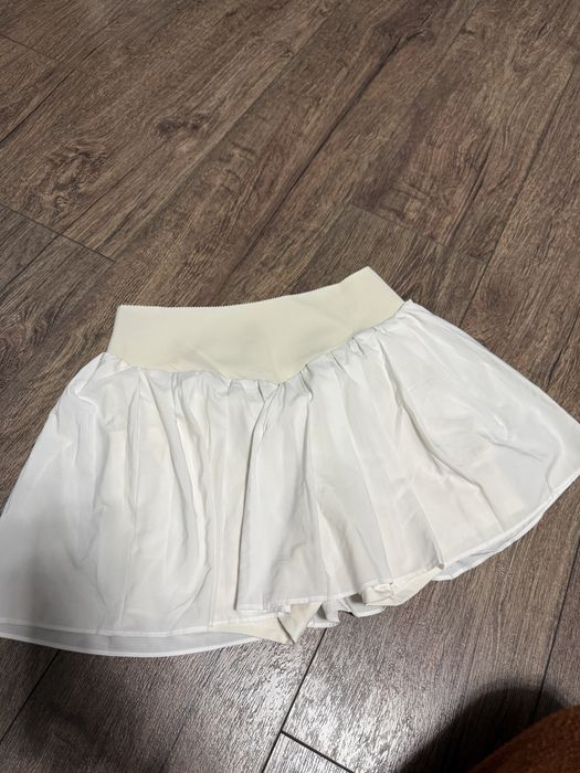 Продам теннисные юбки