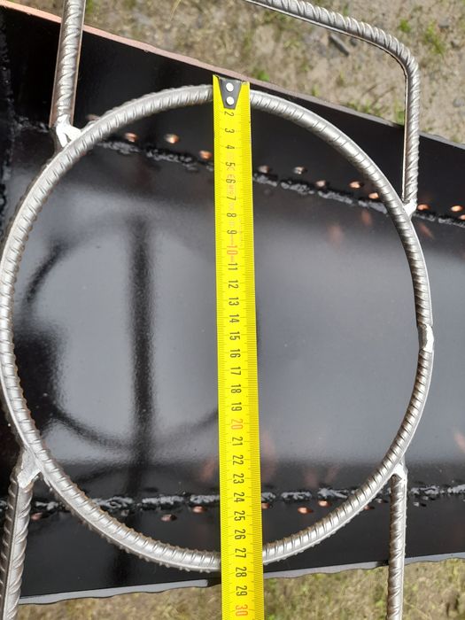 Подставка под казан на мангал.