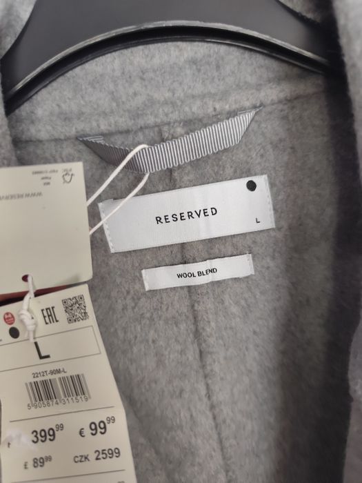 Nowy płaszcz Reserved