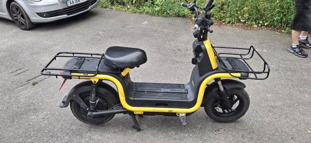 Оренда електроскутерів АЙМА 10ка