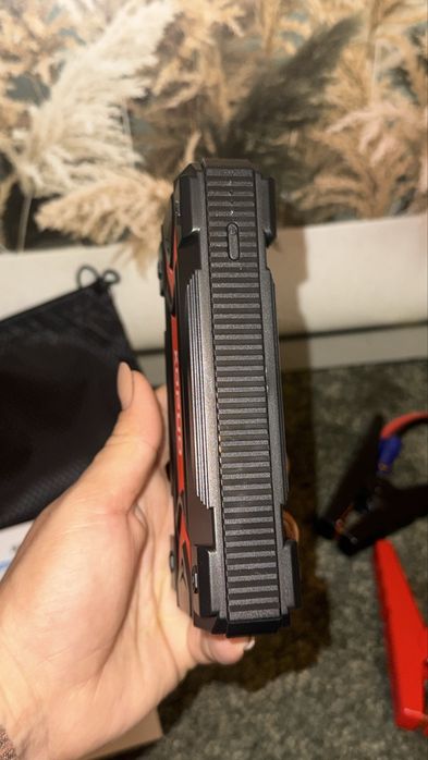 Arrancador de Bateria Carro / Powerbank KOFUO Jump Starter 12V (Novo na Caixa)