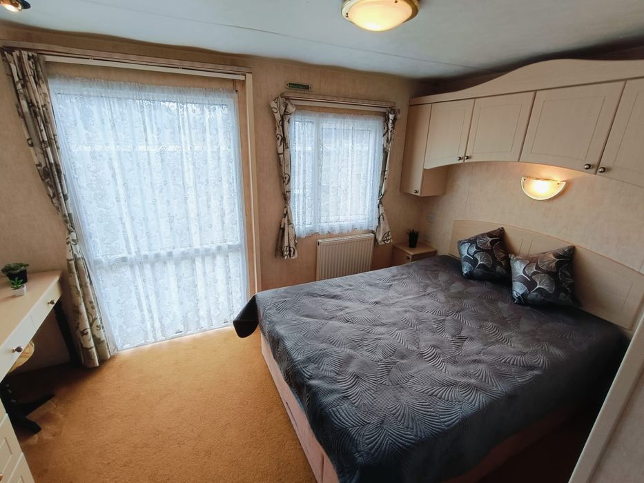 Domek mieszkalny BK Lulworth Całoroczny 12.0x3.7. 2 syp  TRANSPORT