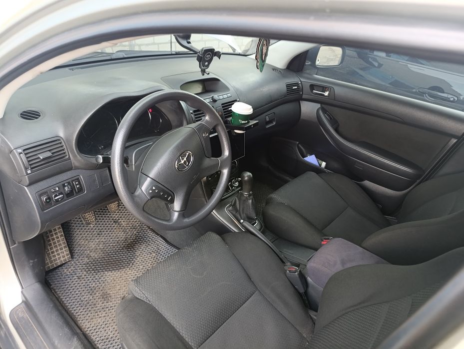 Toyota Avensis Т 25