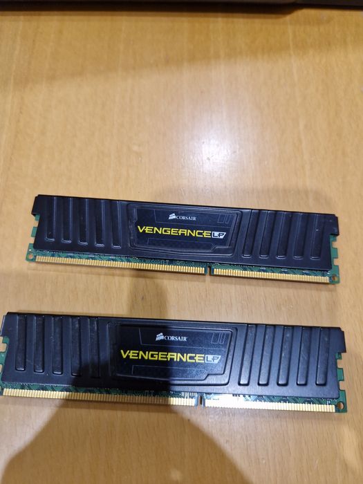 Память CORSAIR  ddr3 1600 8gb (4+4) память для компьютера