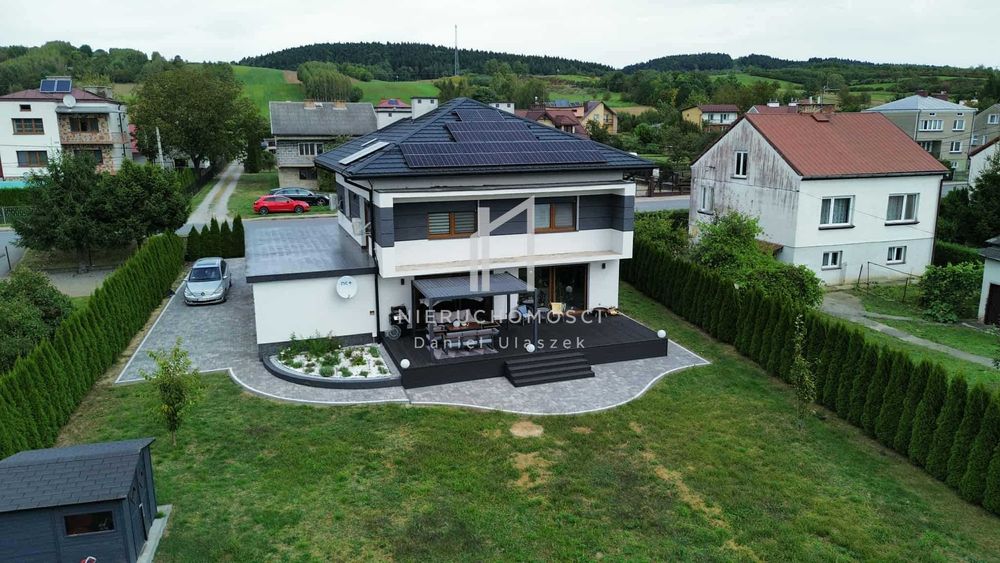 Komfortowy dom z nowoczesnymi udogodnieniami, Kołaczyce