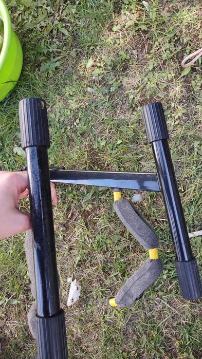 Statyw do gitary Proel