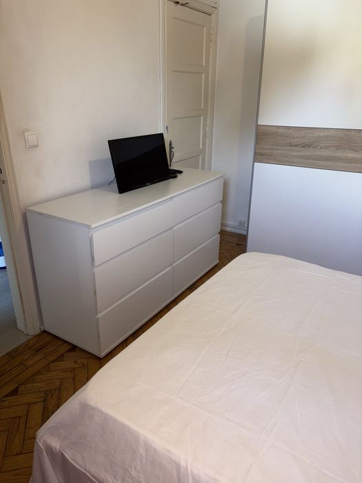 Arrendo quarto casal em lLnda Velha