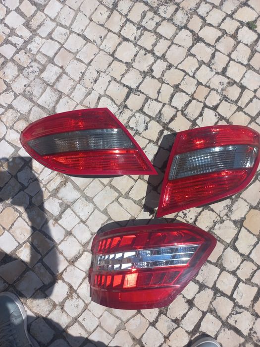 Mercedes benz farolim stop esquerdo e direito