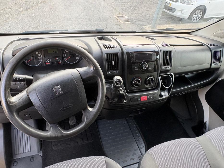 Peugeot Boxer 2.2 HDI 2011