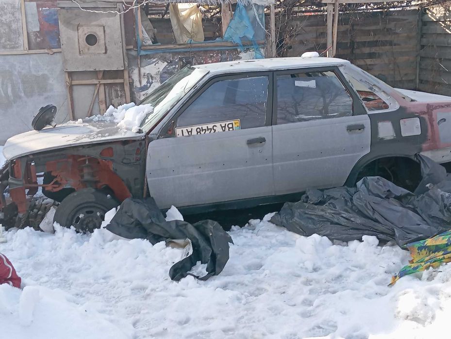 Двигун на тойоту дізель 2с