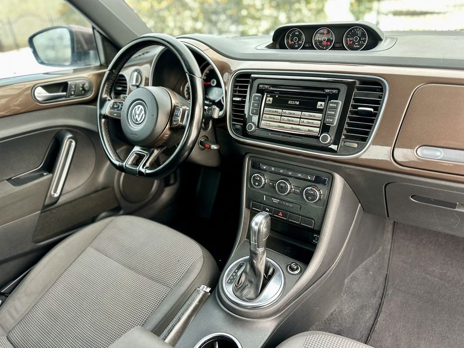 ОФІЦІЙНИЙ Volksvagen Beetle В Стані НОВОГО! Дуже Красива Машинка!!!