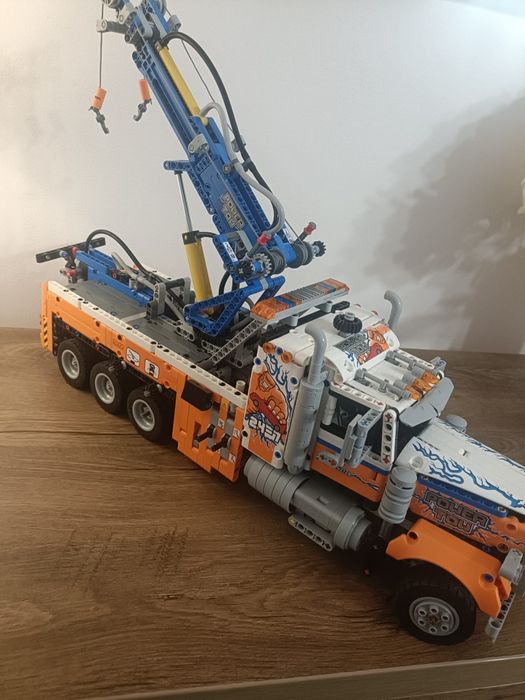 LEGO technic 42128