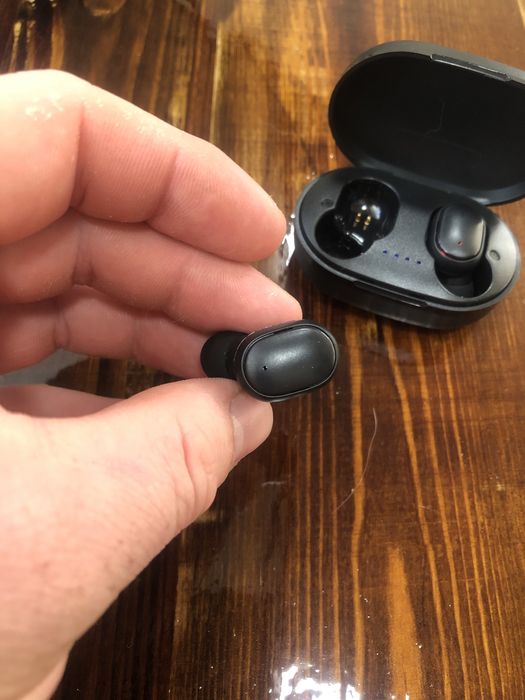 Продам нові блютуз навушники TWS