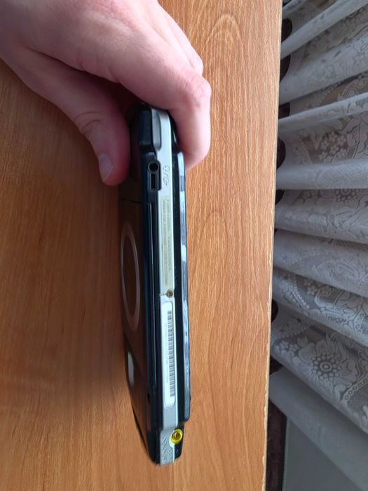 KONSOLA SONY PSP + ładowarka + zestaw gier