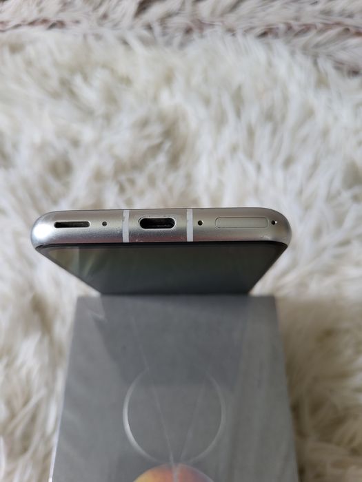 Asus Zenfone 8 Silver
