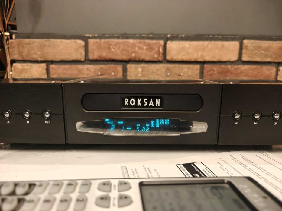 ROKSAN CASPIAN M2 CD ! Rzadki odtwarzacz CD ! Pilot ! OKAZJA