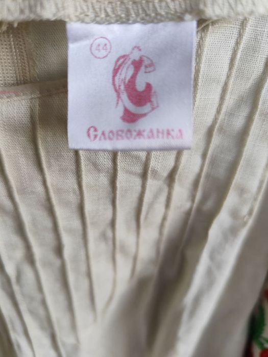 Вишиванка сукня розмір 44.
