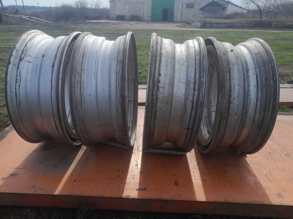 Диски  колесні 22.5 7.50 Камаз