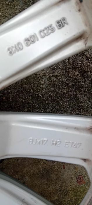 Jantes audi a4 sline A1 a4 b9 17 originais com pneus