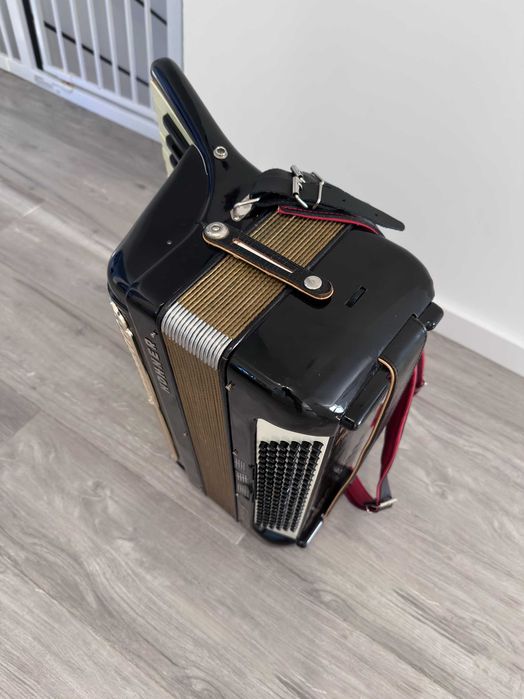 Akordeon Hohner Verdi V Musette