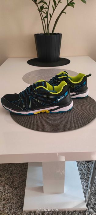 Buty Elbrus Sportowe