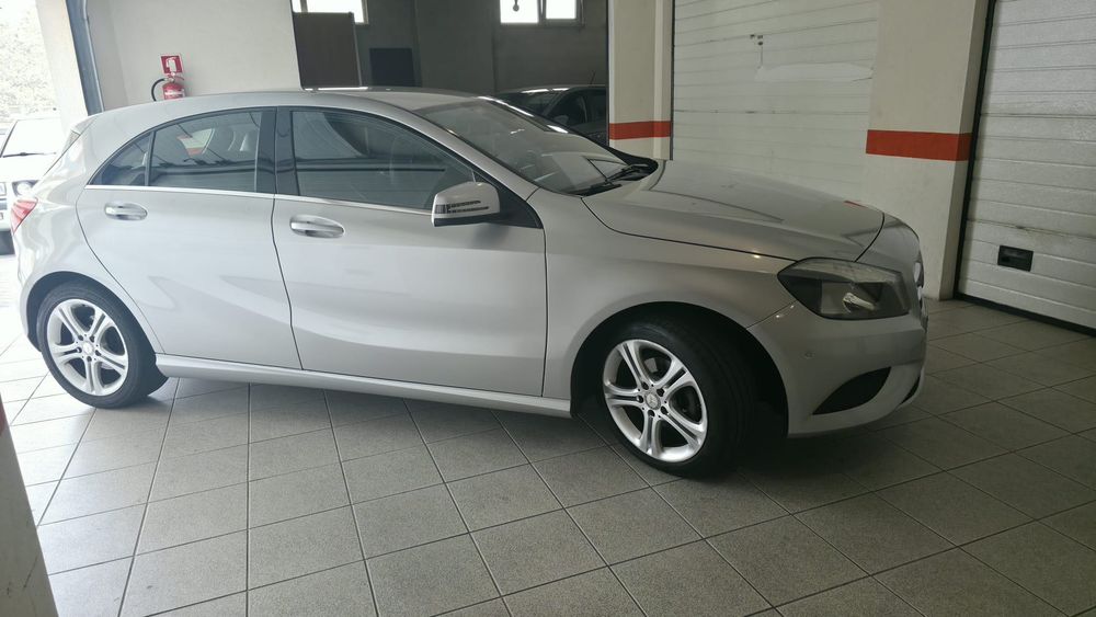 Vendo Mercedes cl A como novo