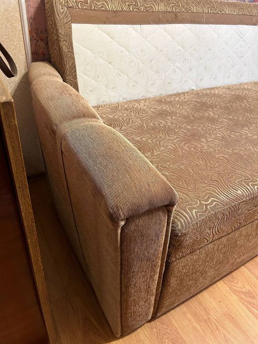 Угловой раскладной диван