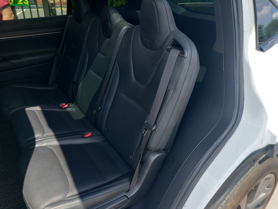 Tesla Model X Long Rage