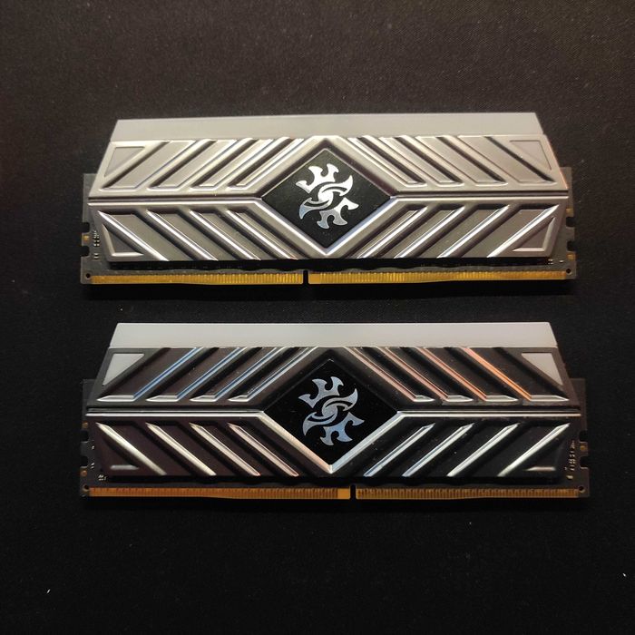 Pamięci ram 2x8Gb 3600mhz ddr4