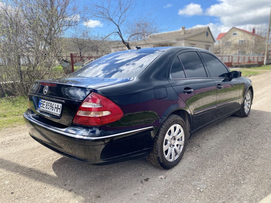 Mercedes E211 2.2 cdti в гарному стані