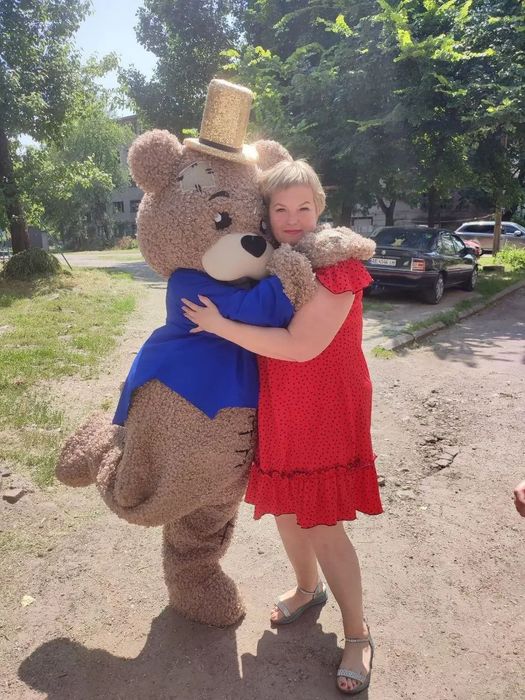 Аниматор. Ростовая кукла поздравит с праздником.