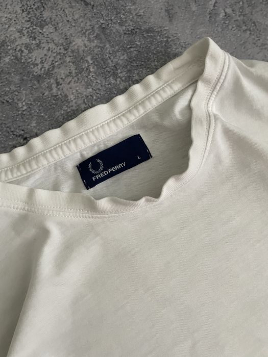 Біла Футболка Fred Perry