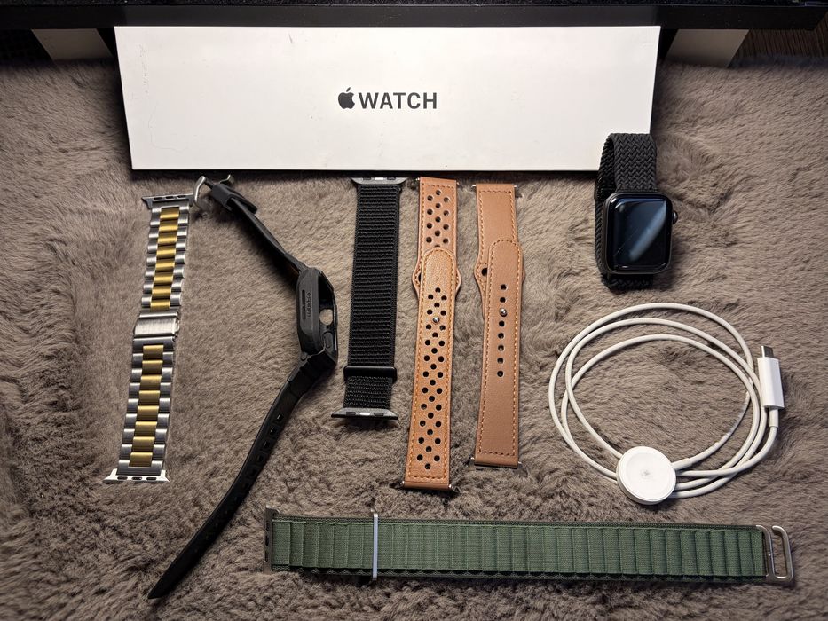 Apple Watch SE  (1gen) 44mm (Space Gray) | Bogaty zestaw pasków | Bez blokad!