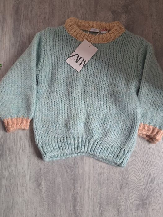 Zestaw paka seterki sweter 110 Zara zima hello kity
