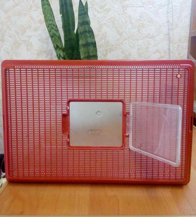 Продам терраріум пластиковий для равликів та ін