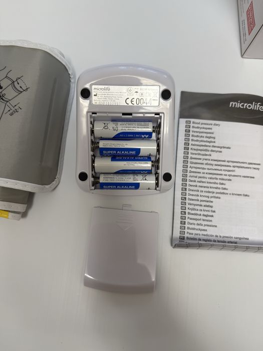 Тонометр автоматичний електронний Microlife BP A2 Classic