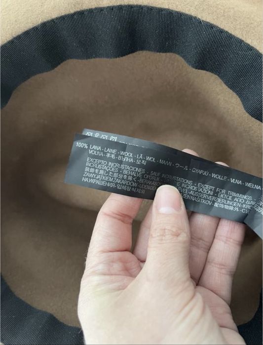 Жіночий вовняний капелюх Zara