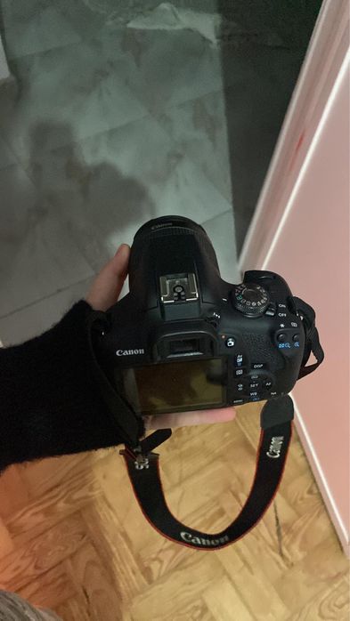 cannon 2000D nova