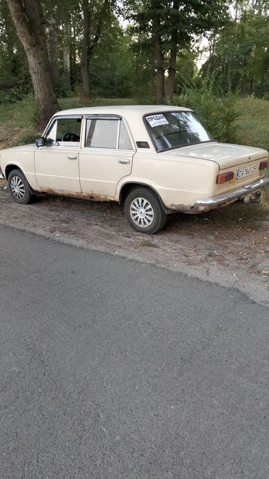 Автомобіль ВАЗ 21013