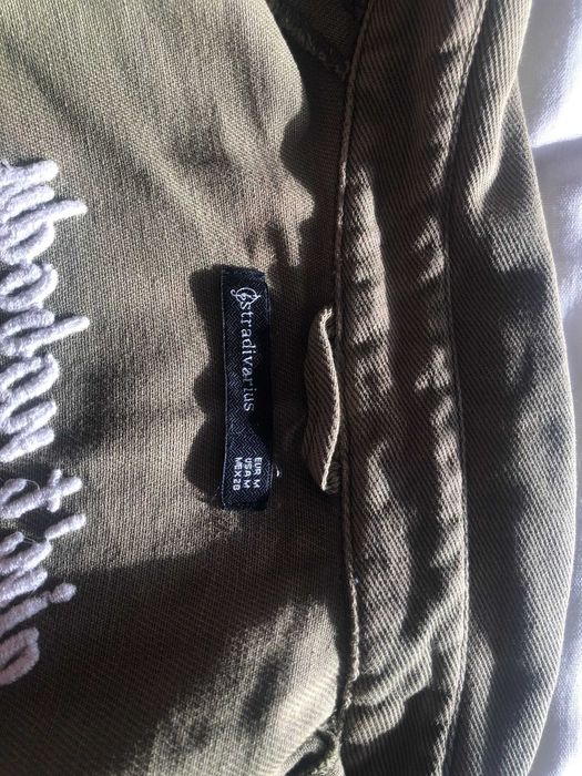 Casado verde Stradivarius