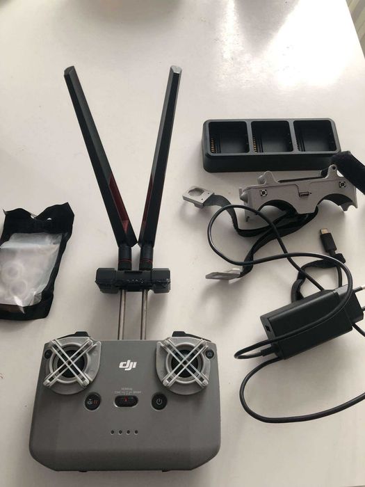 DJI Mavic 3 Pro – Zestaw 4 Aku! + Twardy Case + System Zrzutu + RC-N1
