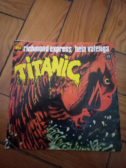 Discos vinil singles internacionais