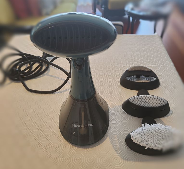 Ferro a Vapor Vertical Russell Hobbs Steam Genie Handheld Steamer 1800