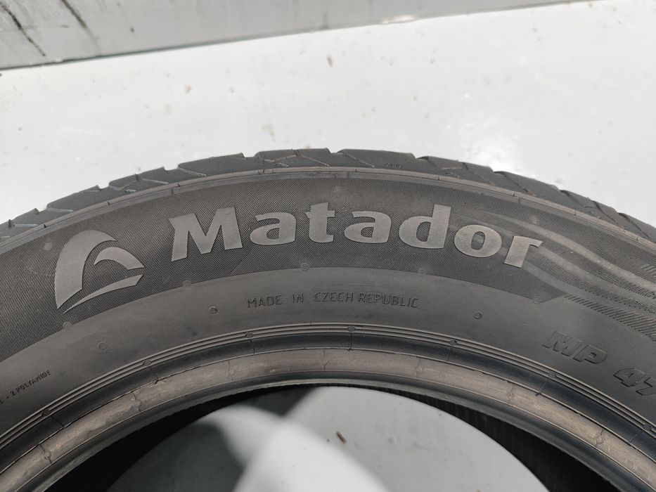 2 pneus semi novos 215-55R16 Matador - Oferta dos Portes